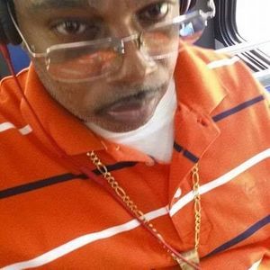 Meet your Posher, Larry